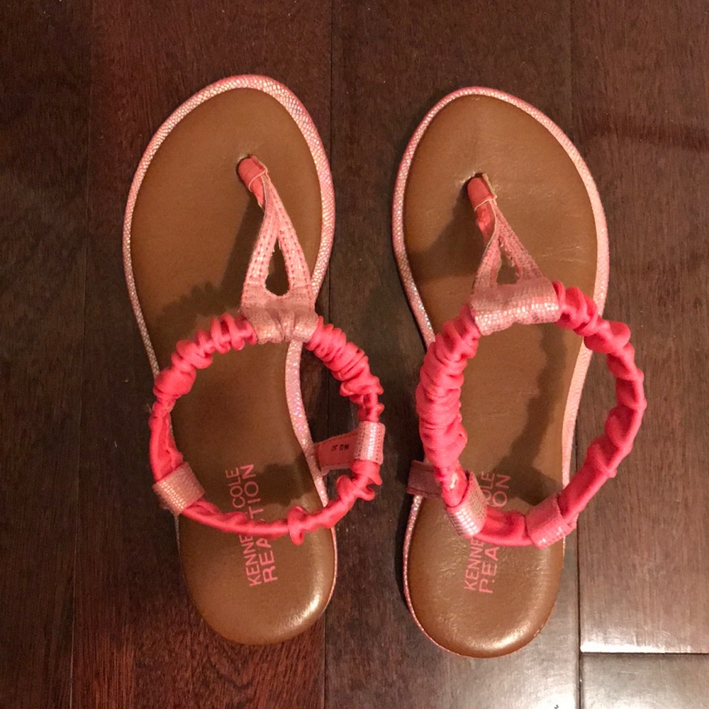 Kenneth Cole Sandals